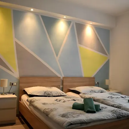 Valica Pensjonat Tinjan